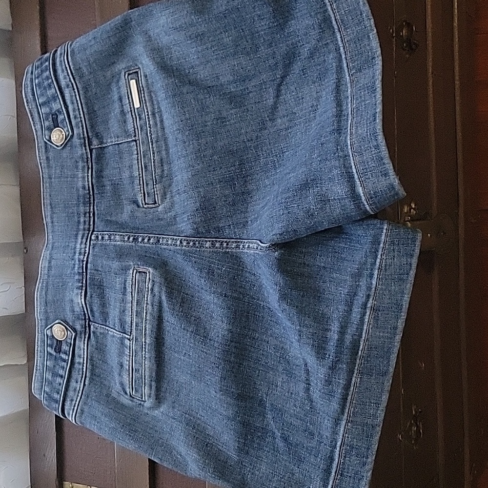 White House Black Market Classic Blue Jean Shorts Extra HIGH Rise - Picture 3 of 5